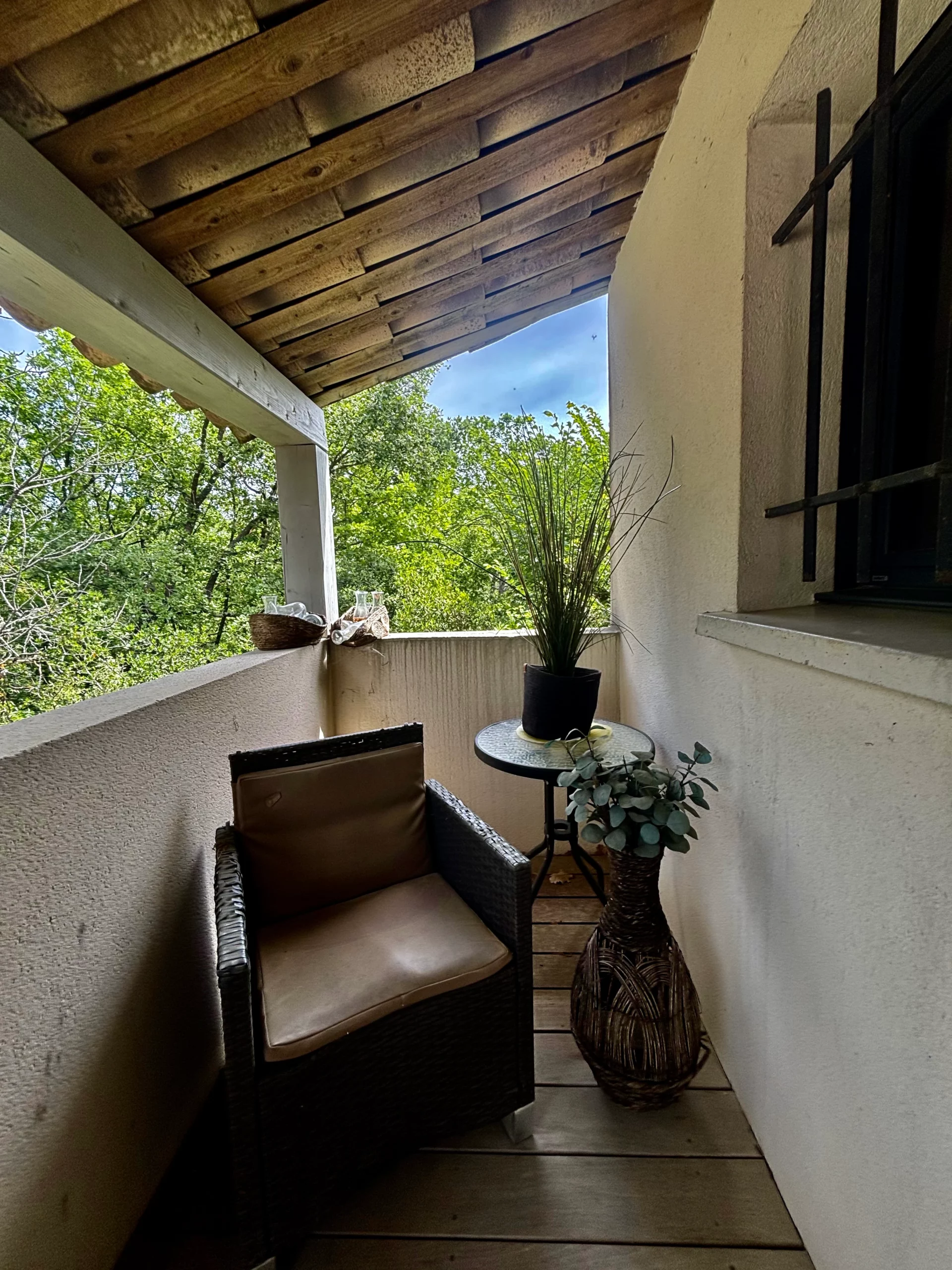 Fauteuil des chambres d'hôtes à Saint-Maximin la Sainte Baume dans la Provence Verte